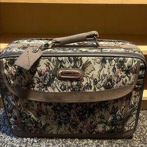 Vintage Oscar de la Renta Brown Floral Tapestry Travel Bag